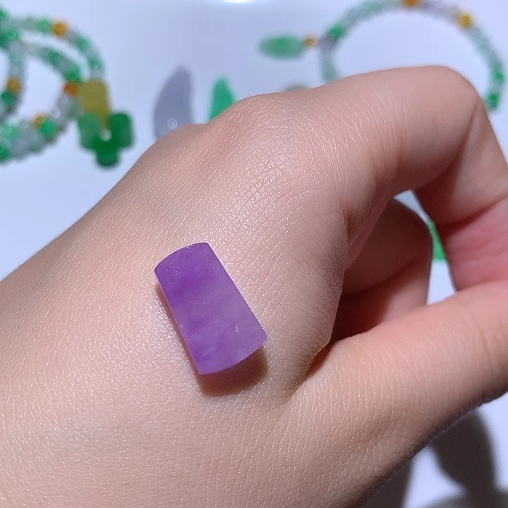 夜***月翡翠未镶嵌颈饰无镶嵌