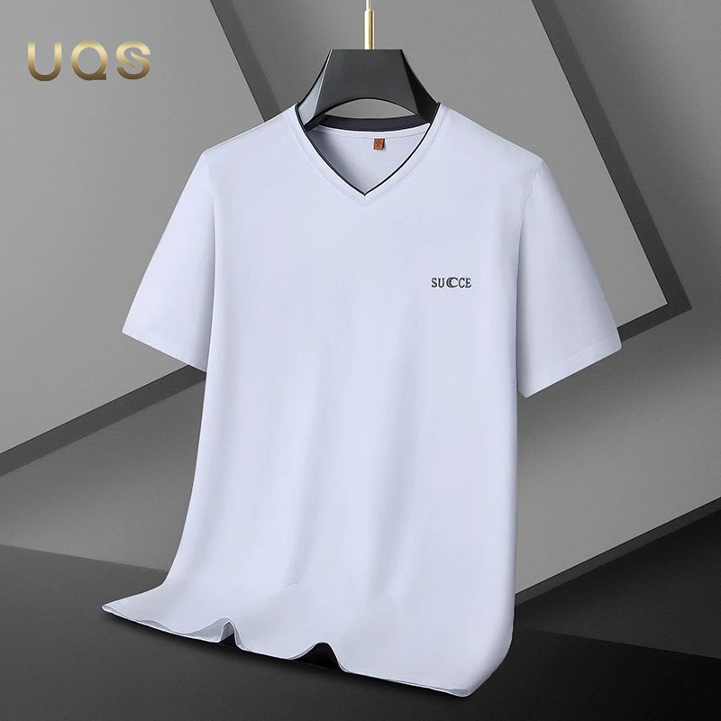 纯棉加大码V领男士短袖夏季新款宽松舒适薄款透气亲肤休闲百搭款