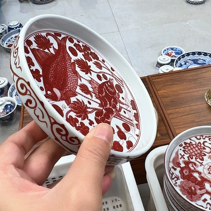 瓷片釉里红鱼藻大壶乘景德镇