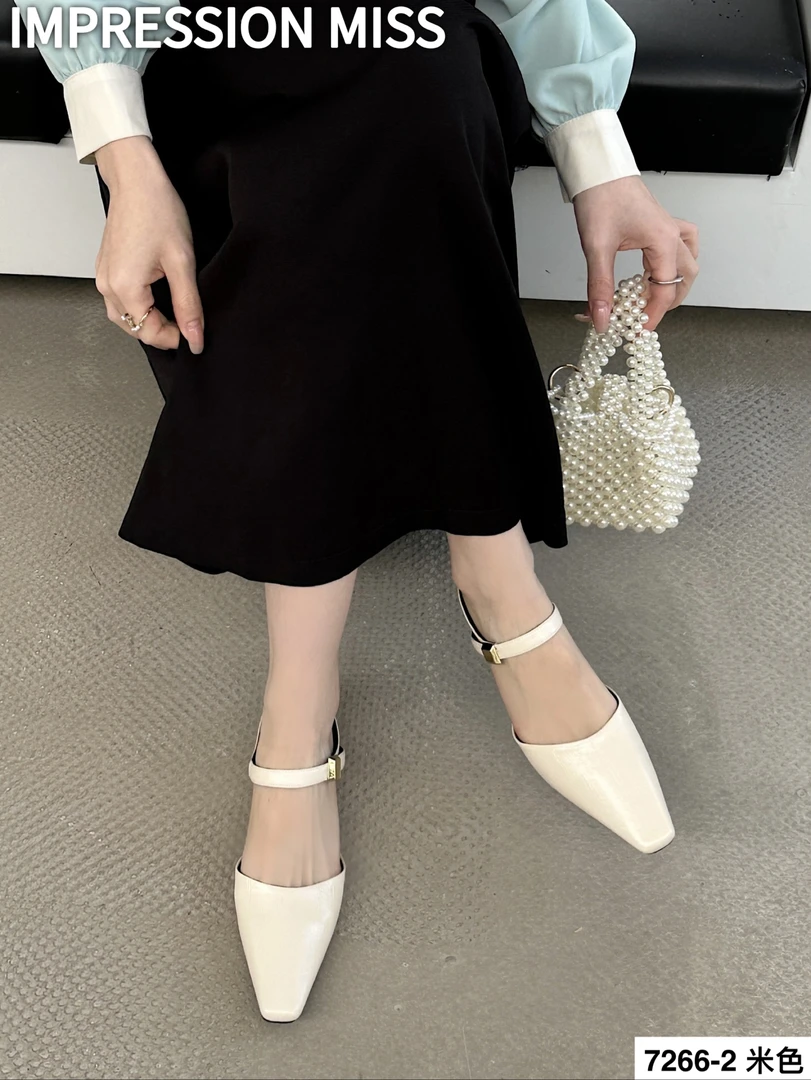 （7266-2）时尚百搭包头半拖