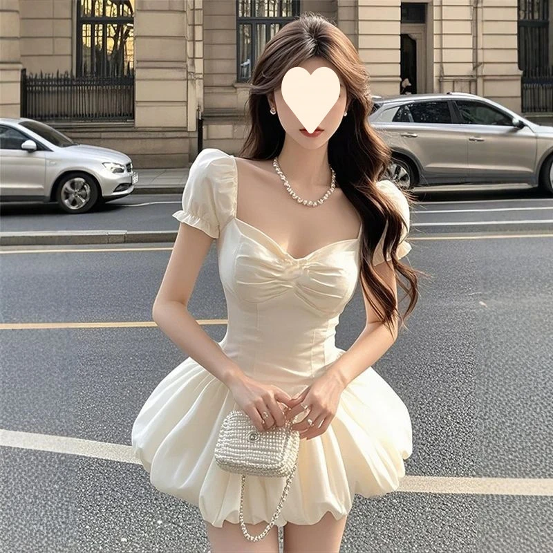 A2025夏季新款法式V领短袖泡泡袖纯色杏色拉链套头收腰显瘦蓬蓬短