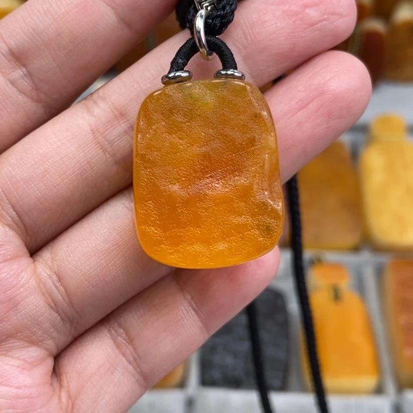 【闪购商品】琥珀珠宝奇石未镶嵌