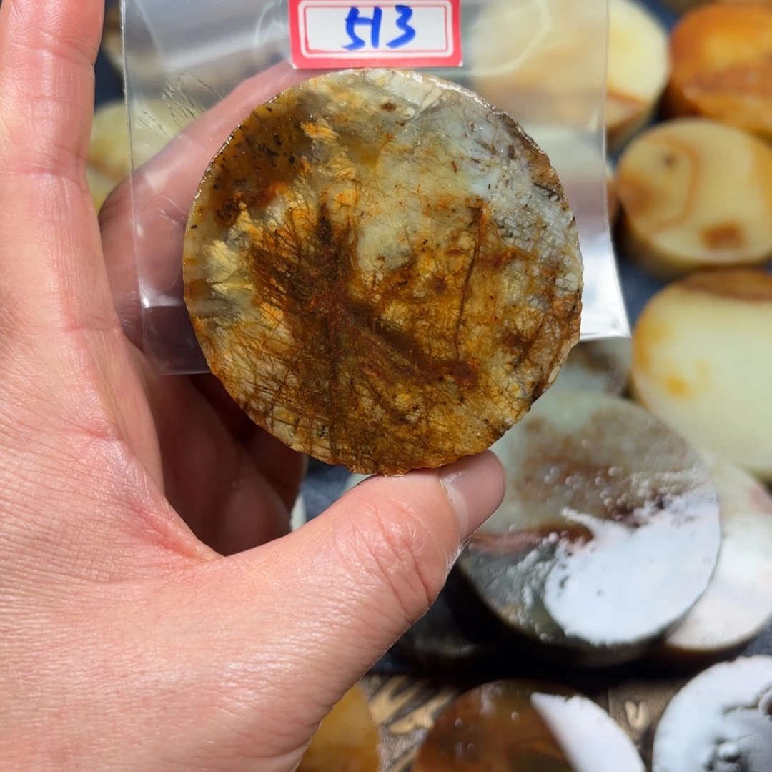 安***蛇纹石玉未镶嵌珠宝半成品