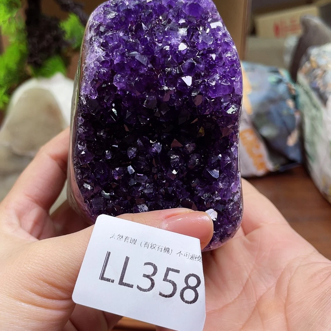 水晶大型摆件（非配饰）未镶嵌