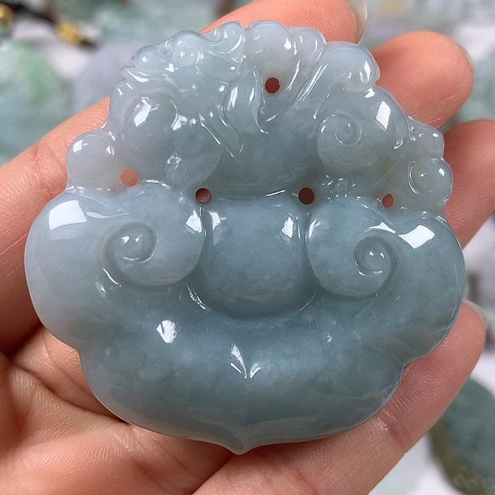 颈饰未镶嵌翡翠如意麒麟面面工艺福利