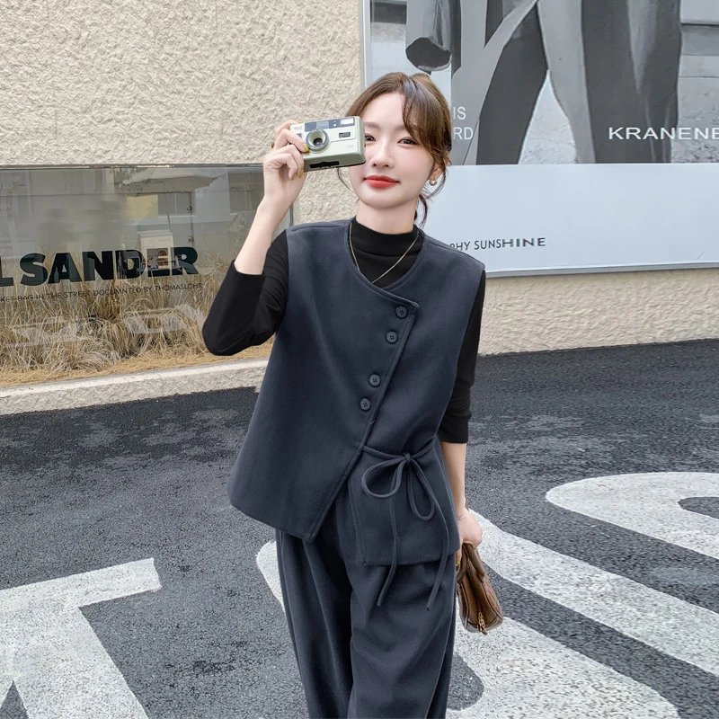 韩系轻熟风马甲打底衫阔腿裤2025秋冬新款高级感显瘦松弛感三件套