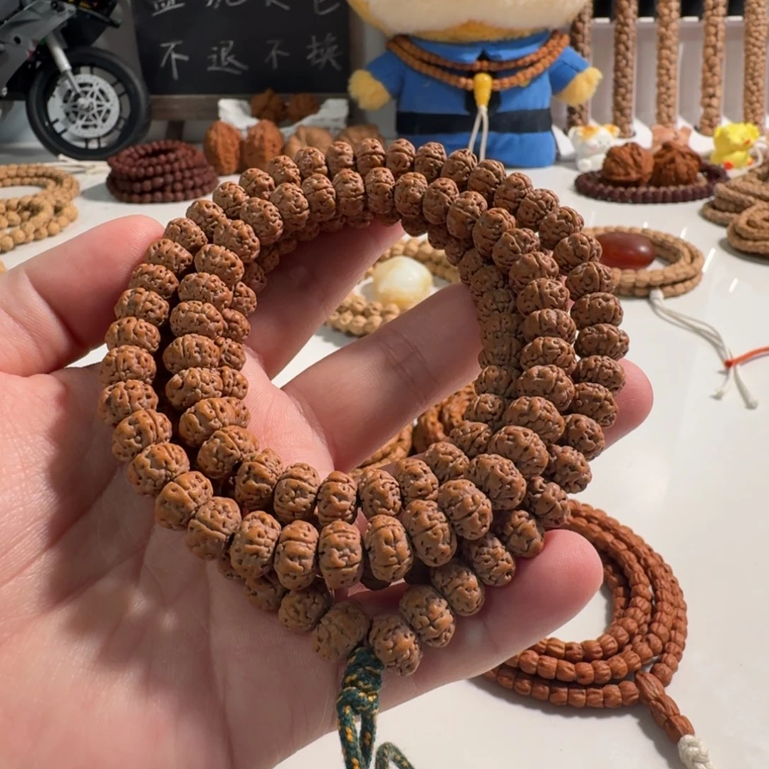 肆***.吊坠金刚菩提树王飞碟桩