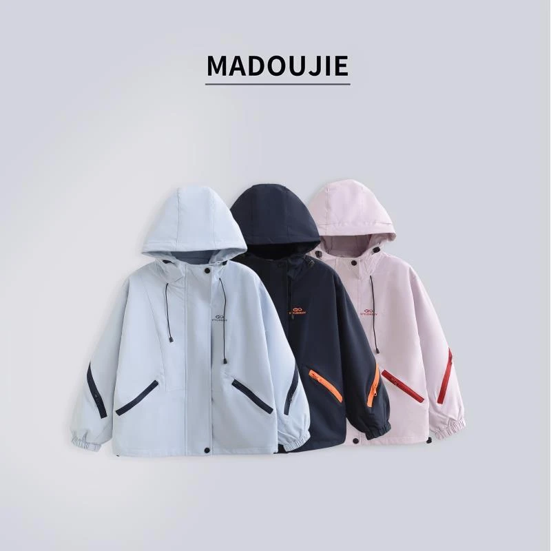 Z001【机能服】中大童时尚百搭重工户外冲锋衣外套8608