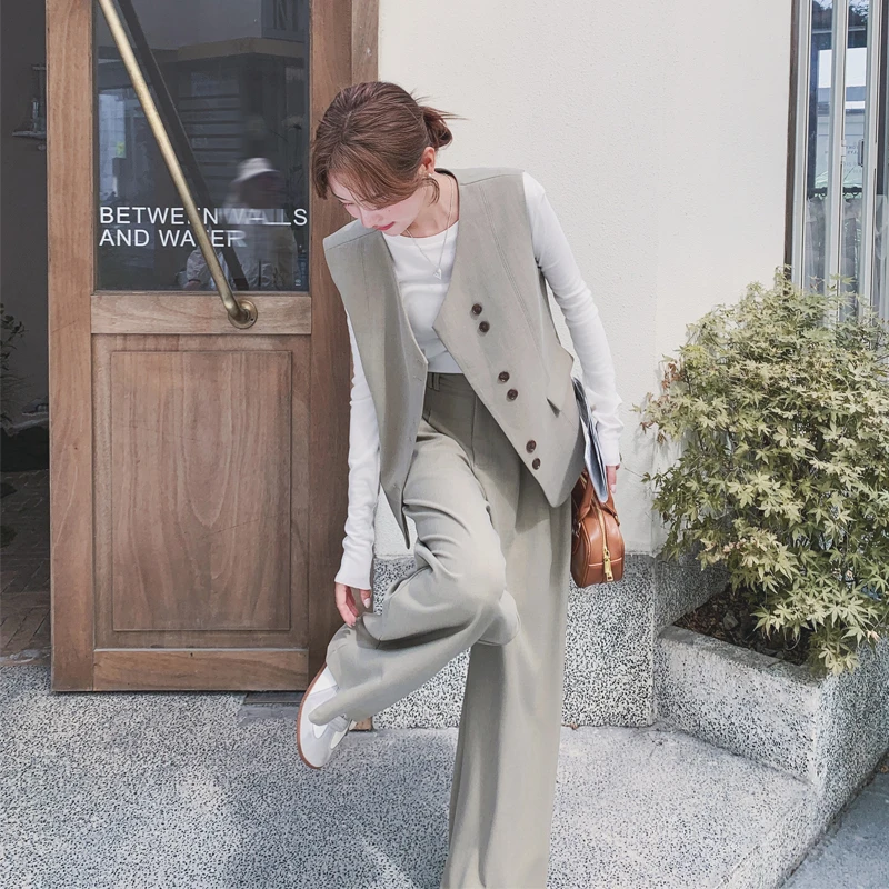 法式气质高级感穿搭套装女2025初秋新款老钱风马甲阔腿裤三件套潮