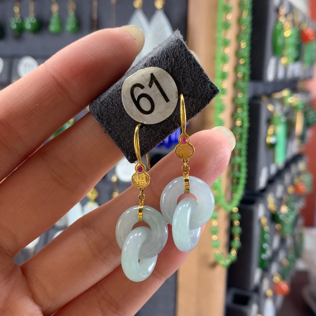 翡翠18K金镶嵌耳饰翡翠