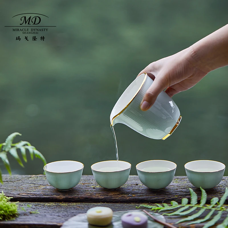 玛戈隆特7头行云系列描金家用轻奢户外旅行功夫茶具礼盒装