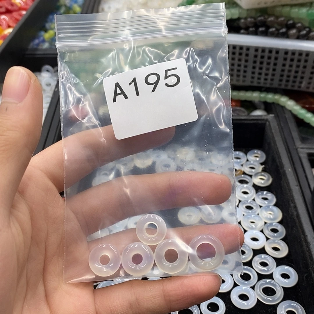 雅***典合金颈饰玛瑙/玉髓