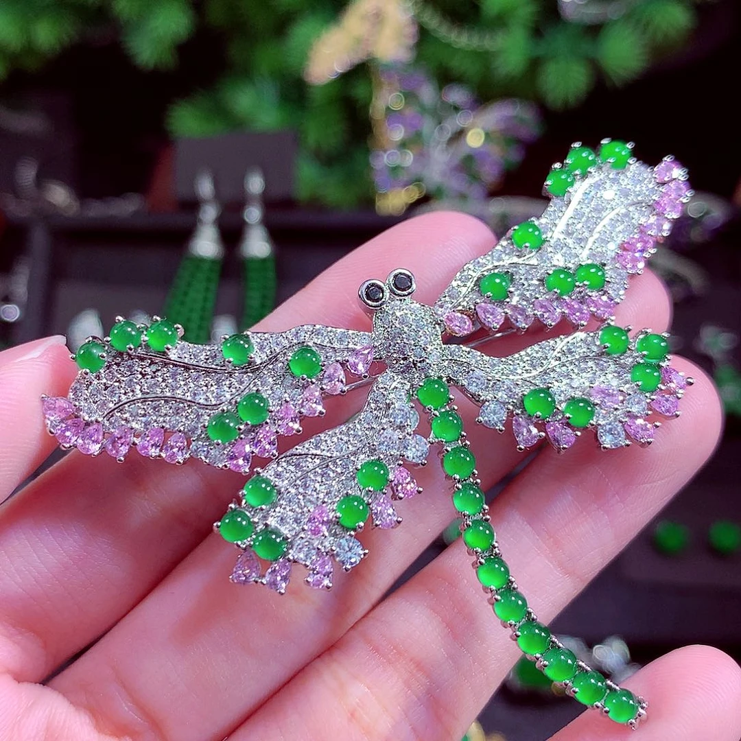 颈饰未镶嵌翡翠天然