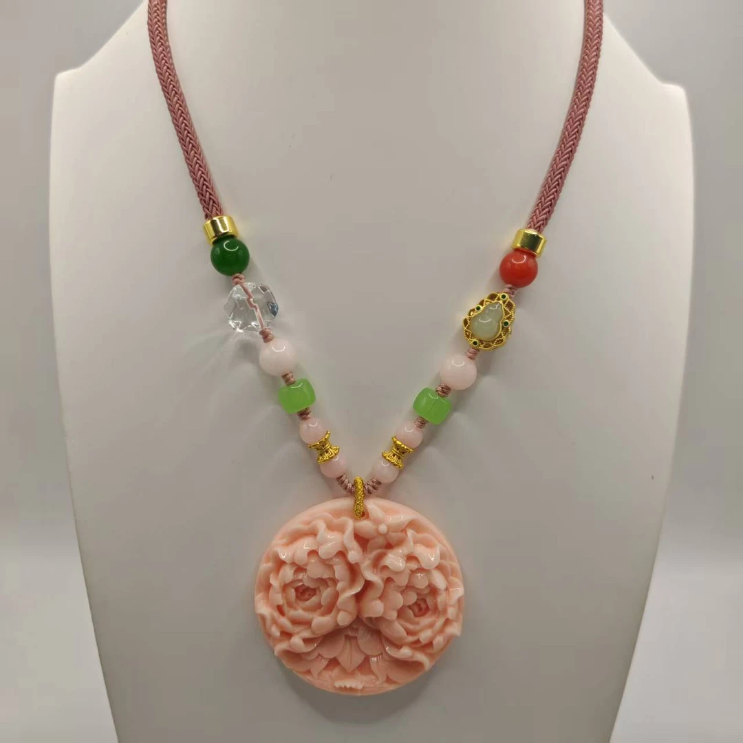 25号X104冻粉色雕刻花朵项链