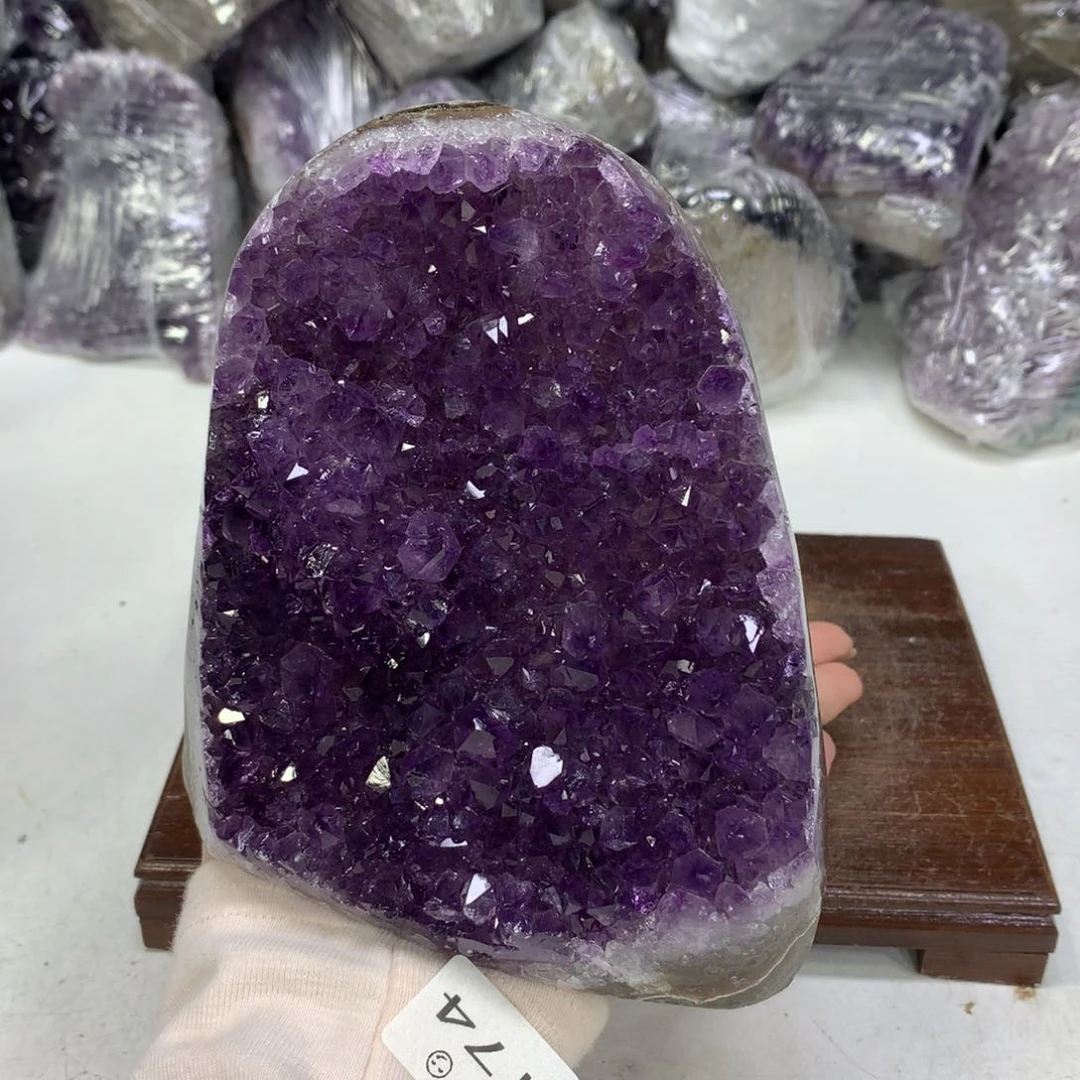 紫晶摆件未镶嵌水晶