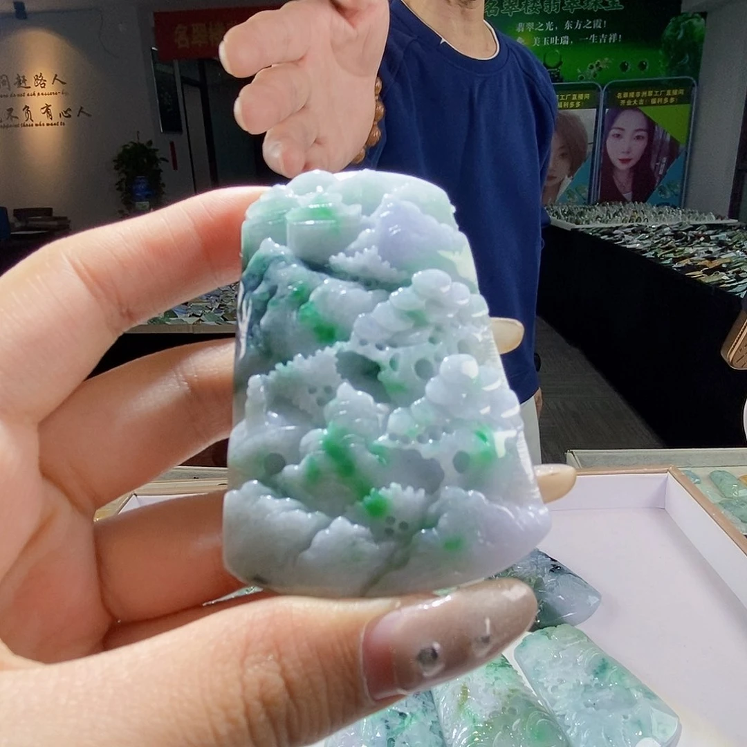 颈饰未镶嵌翡翠翡翠