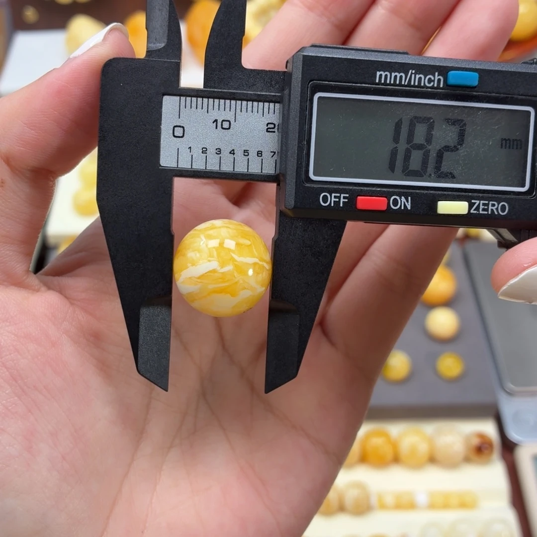 琥珀未镶嵌裸石焦皮橘金白圆珠18.2mm