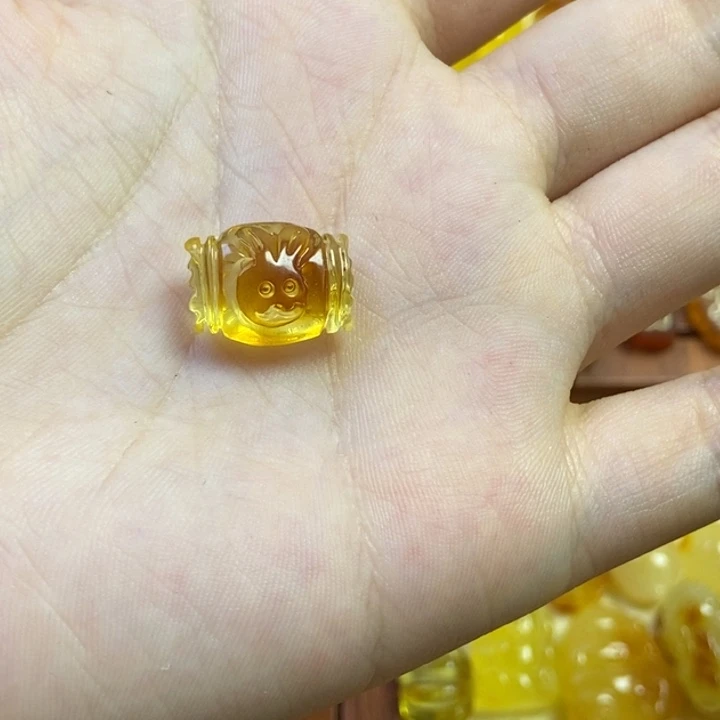 橄榄核吊坠小糖果