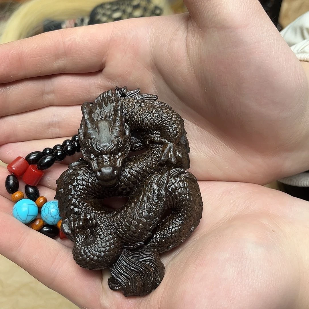 大叶紫檀（黑酸枝木类）