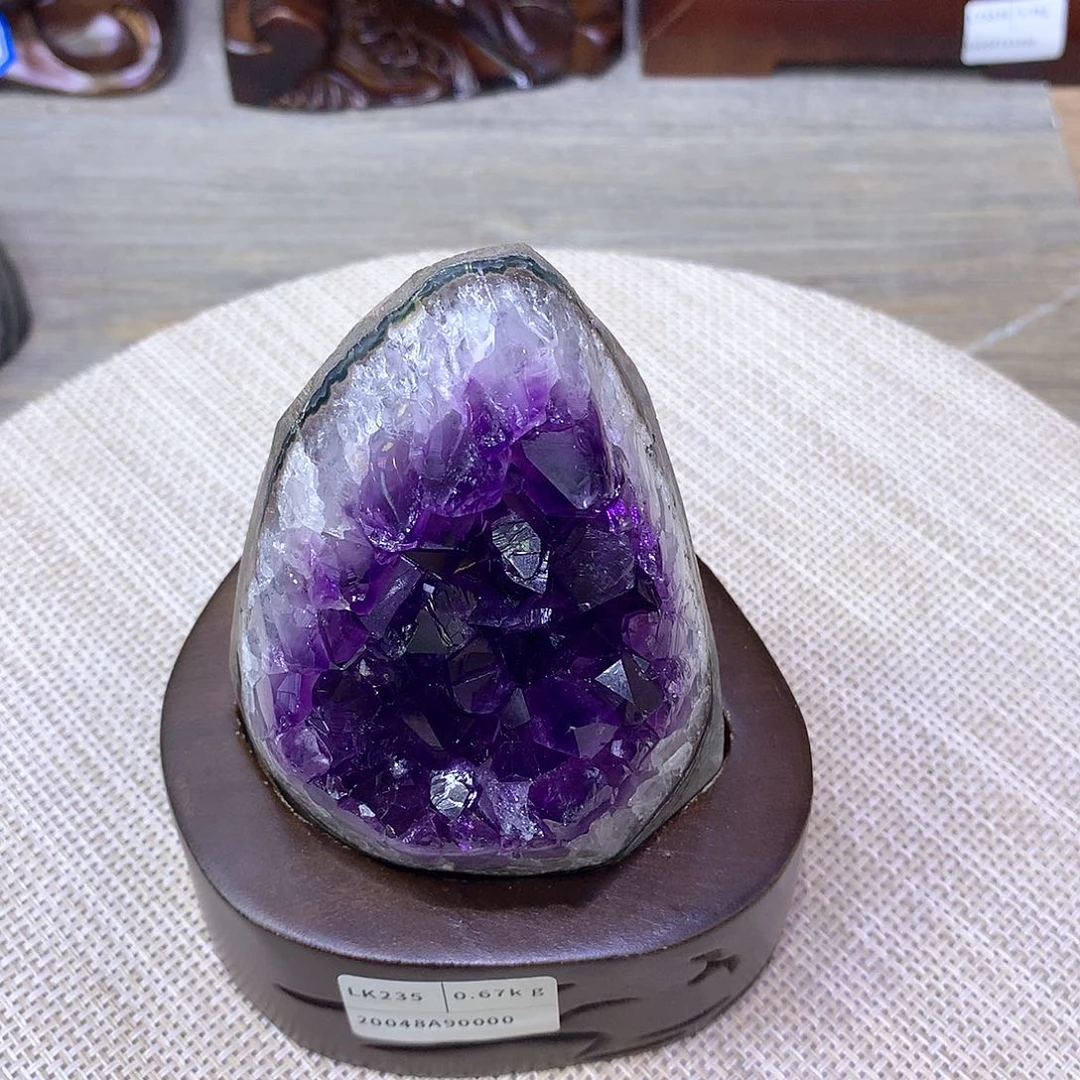 紫晶大型摆件（非配饰）未镶嵌