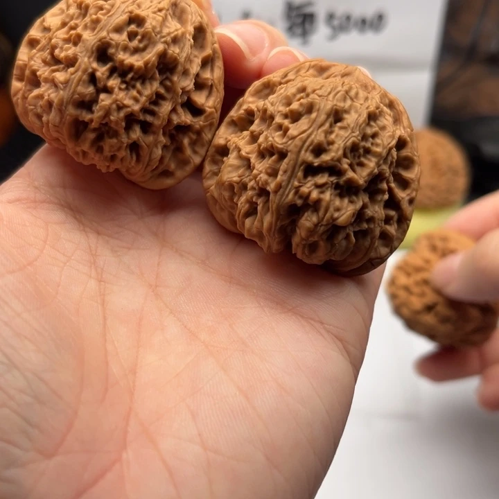 吊坠文玩核桃南疆41