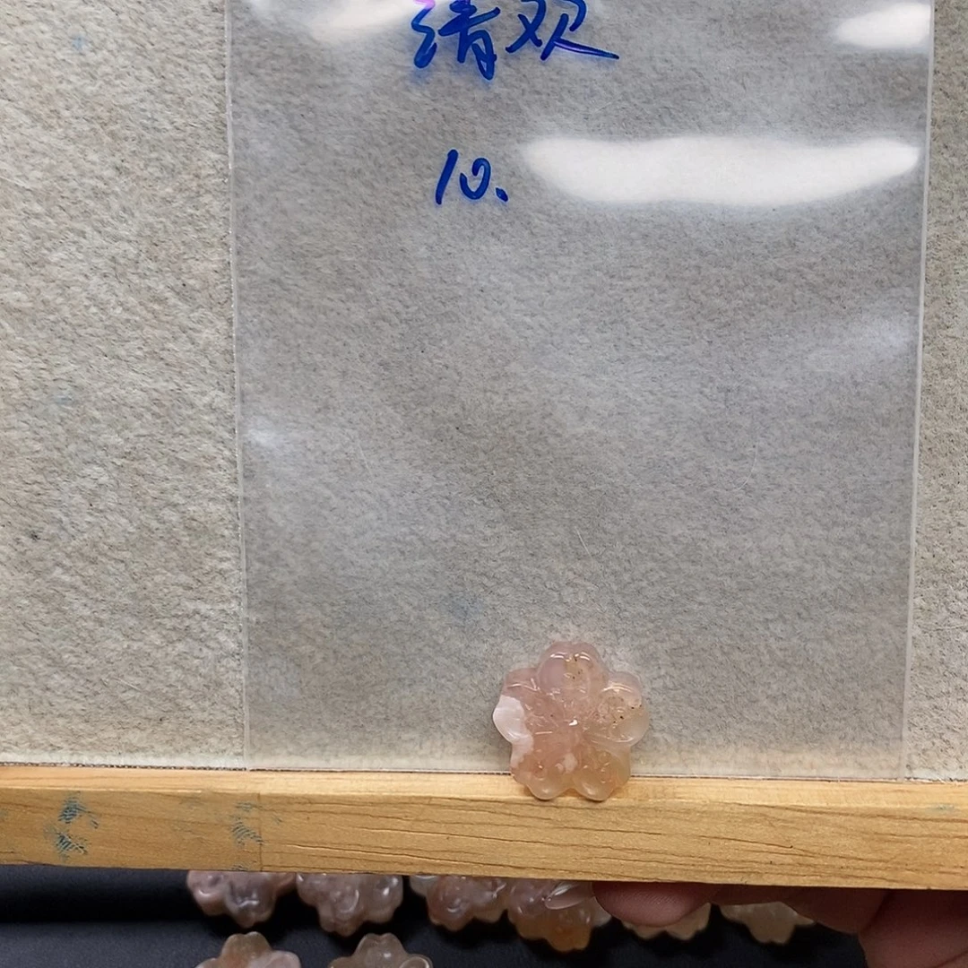 ʚ***ɞ未镶嵌颈饰玛瑙/玉髓
