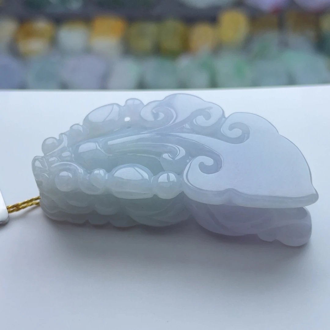 翡翠颈饰未镶嵌貔貅