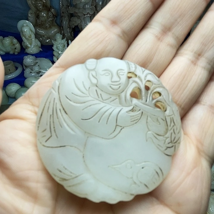 和田玉（青白玉）未镶嵌颈饰