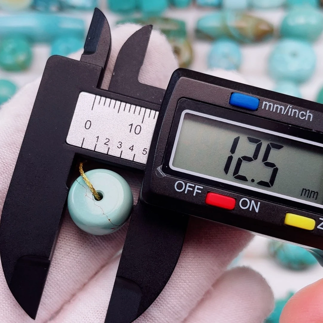 绿松石未镶嵌配饰