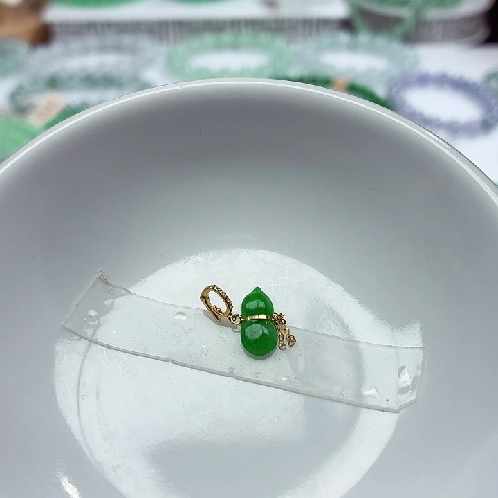 翡翠18K金镶嵌手链天然缅甸翡翠A货