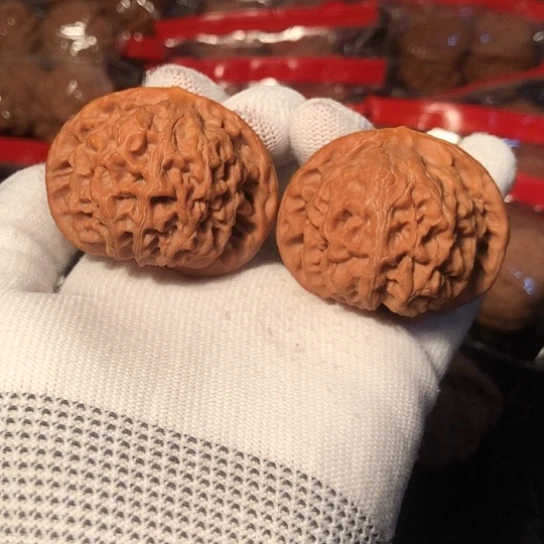 胡***刀文玩核桃把件宫灯46
