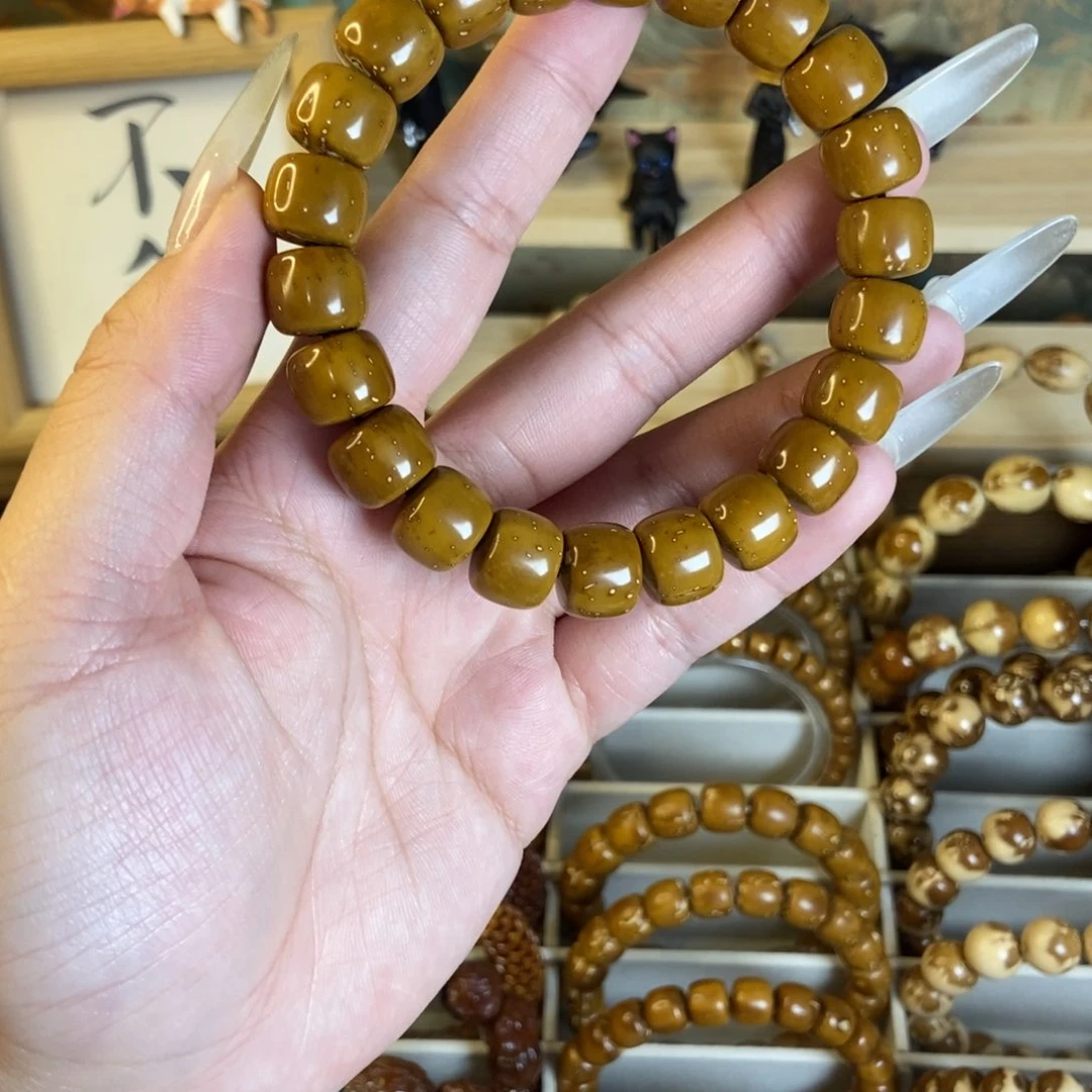 ****W紫金鼠手串实心短轴