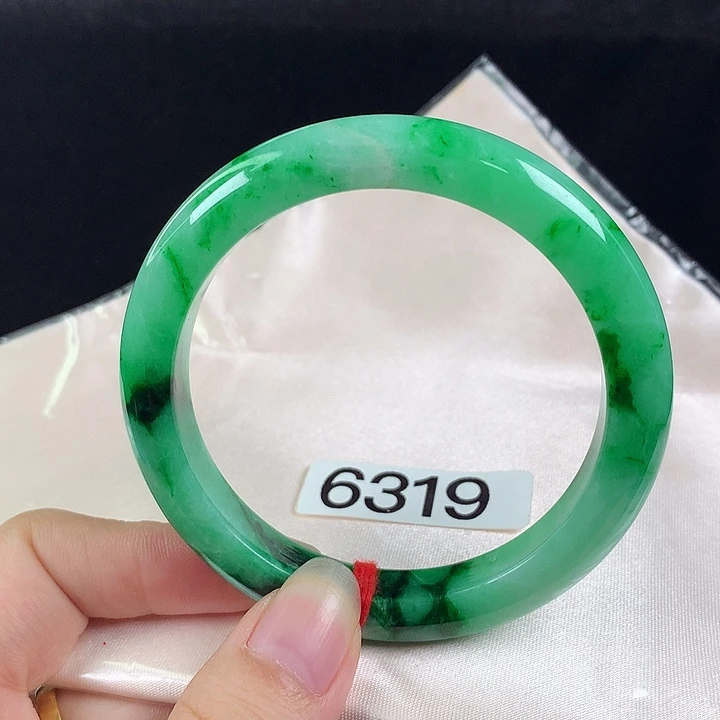 翡翠未镶嵌手镯58圈