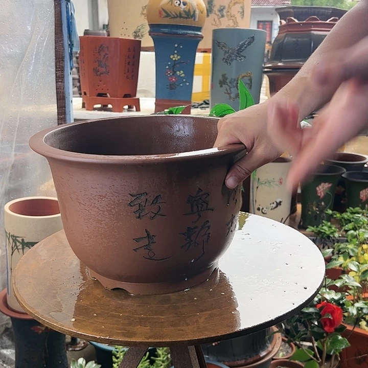 宜兴紫砂30平角金钟