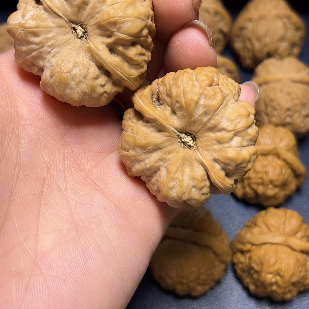 文玩核桃吊坠狼哇哇哇42
