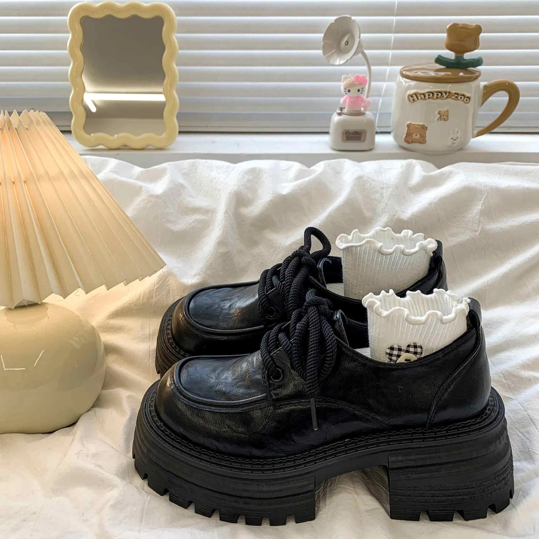 粗跟增高厚底黑色小皮鞋女2025春秋新款英伦风复古系带百搭乐福鞋