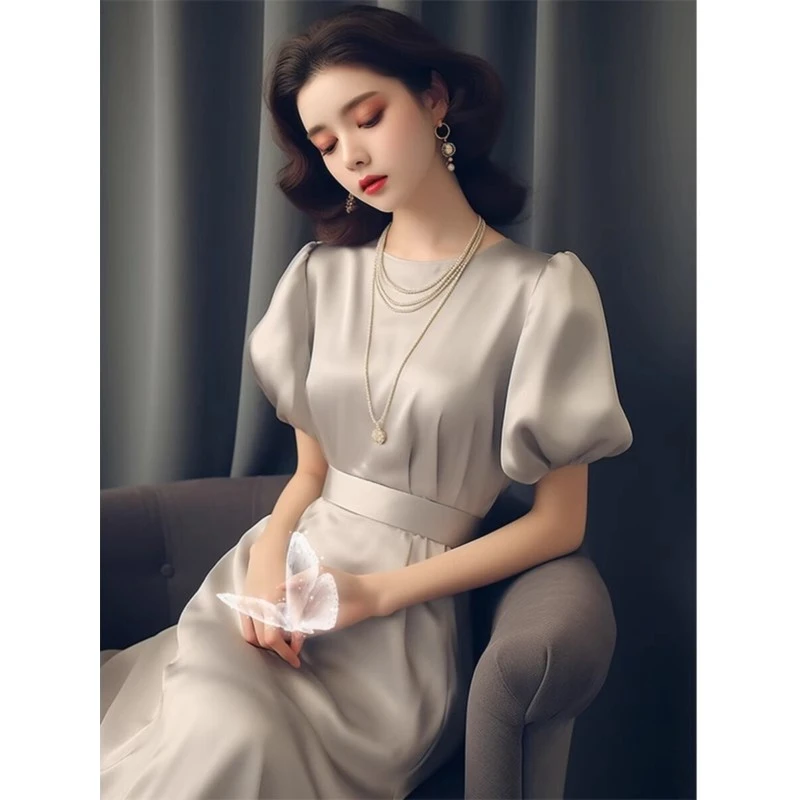 法式高级感精致小众缎面连衣裙女名媛高端气质绝美正式场合长裙子