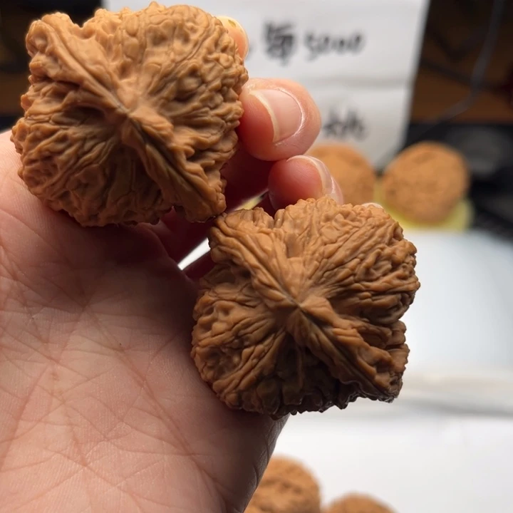 文玩核桃吊坠南疆42