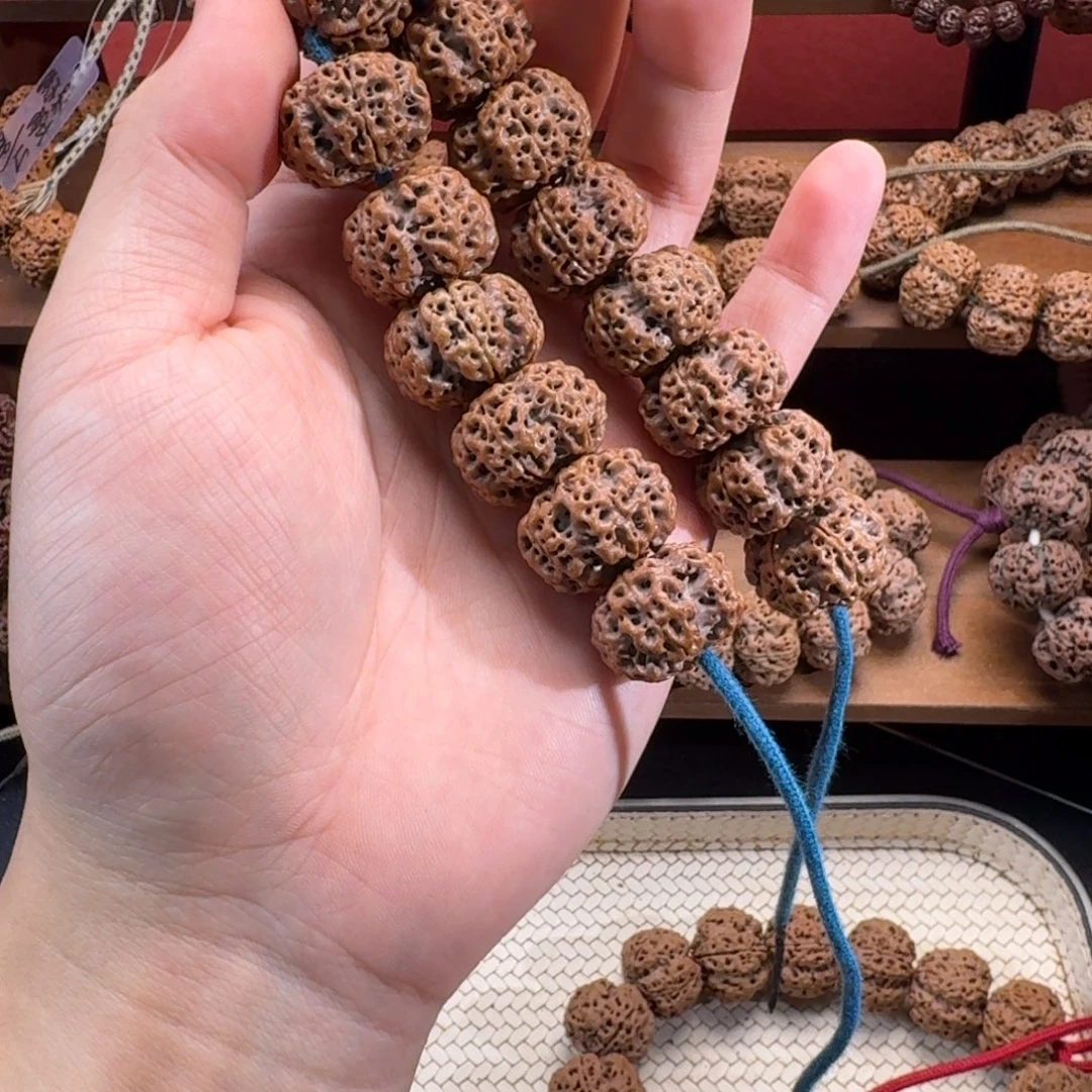 巷***店金刚菩提吊坠268安娜夹板  21