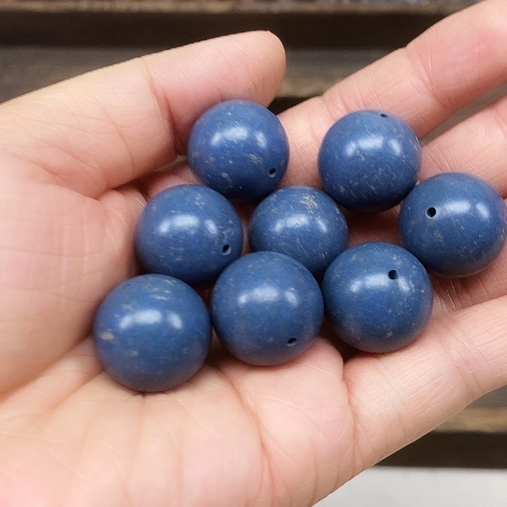 陆***荷豆蔻➕紫星1.8共50克微瑕