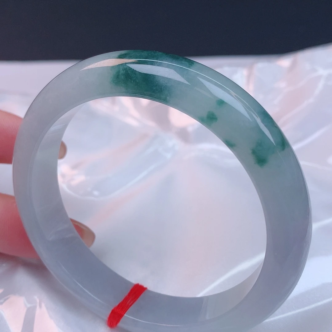 【闪购商品】未镶嵌手镯翡翠58