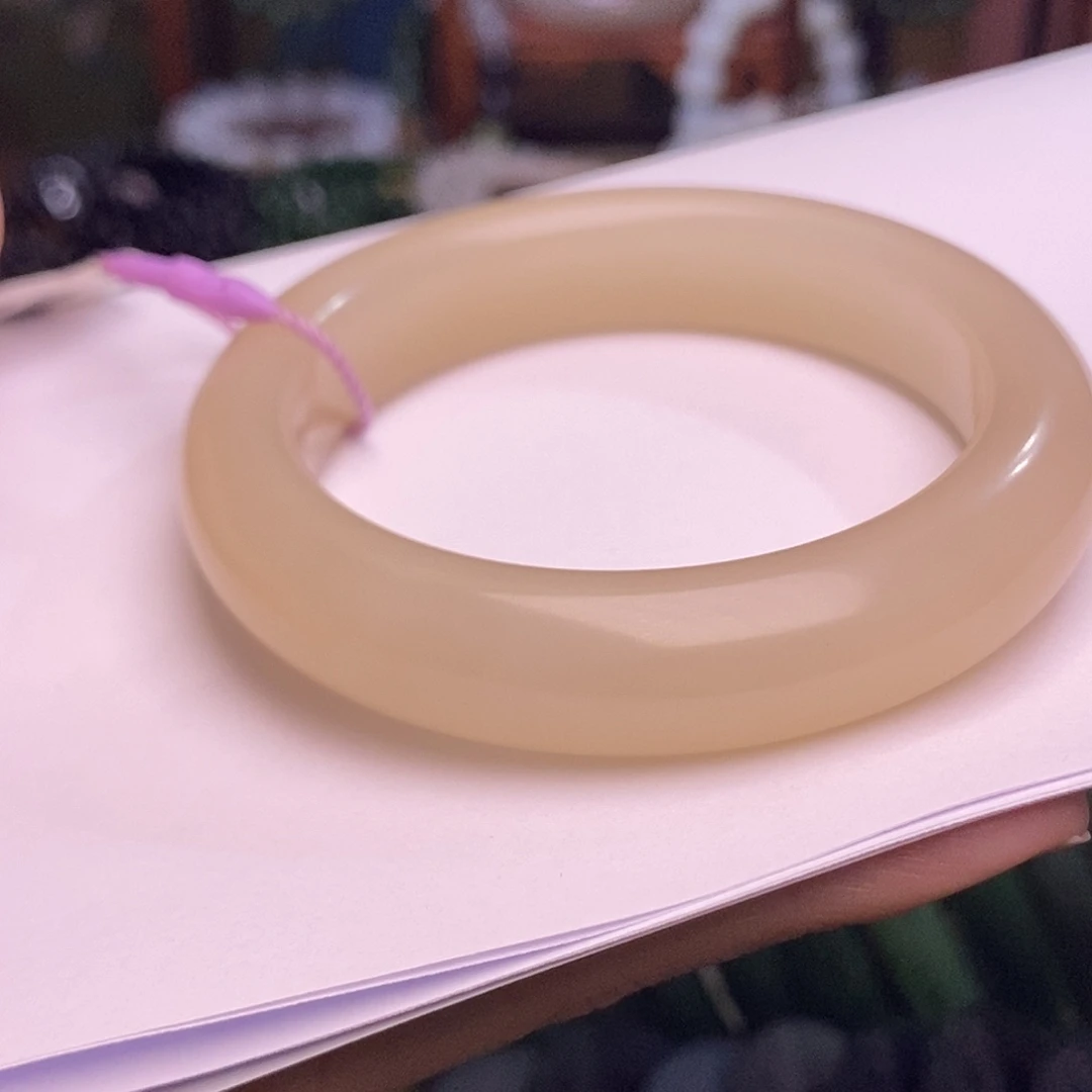 和田玉未镶嵌颈饰55 熟藕粉脂膏级柔光手镯