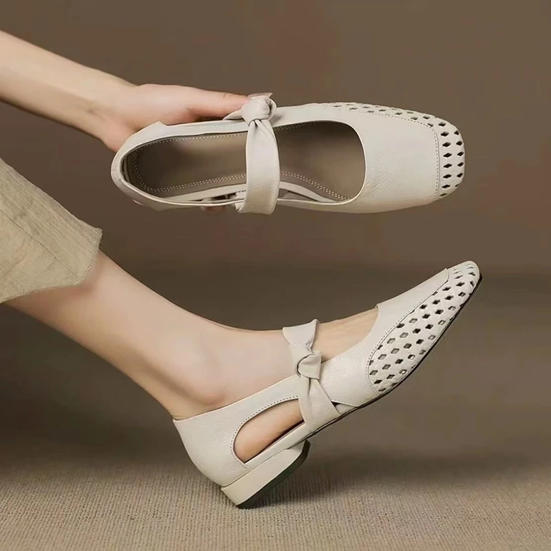 软底单鞋中帮镂空方头包头时装凉鞋女洞洞鞋舒适