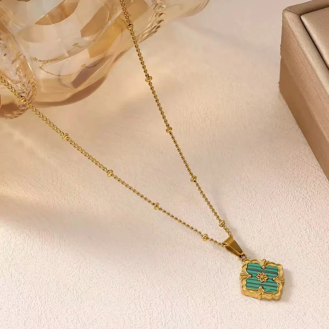 钛钢项链 复古工艺钛钢18K轻奢四叶花双面项链百搭