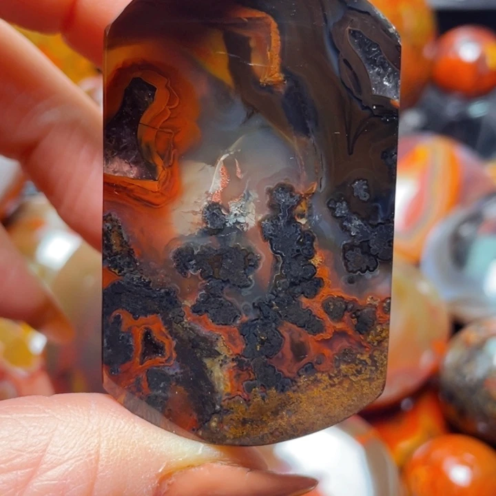 玛瑙/玉髓战国红玛瑙挂件未镶嵌