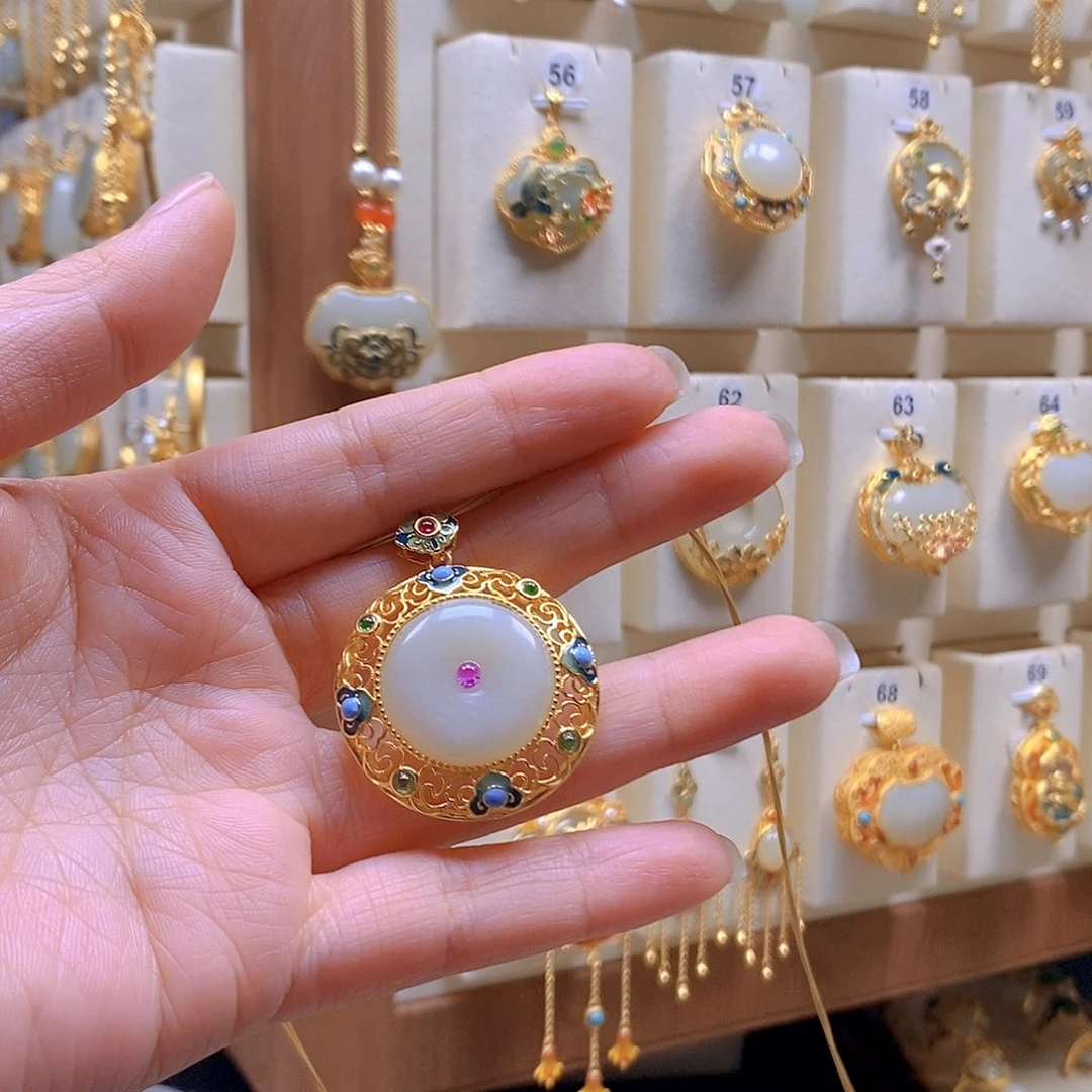 和田玉银S925镶嵌颈饰