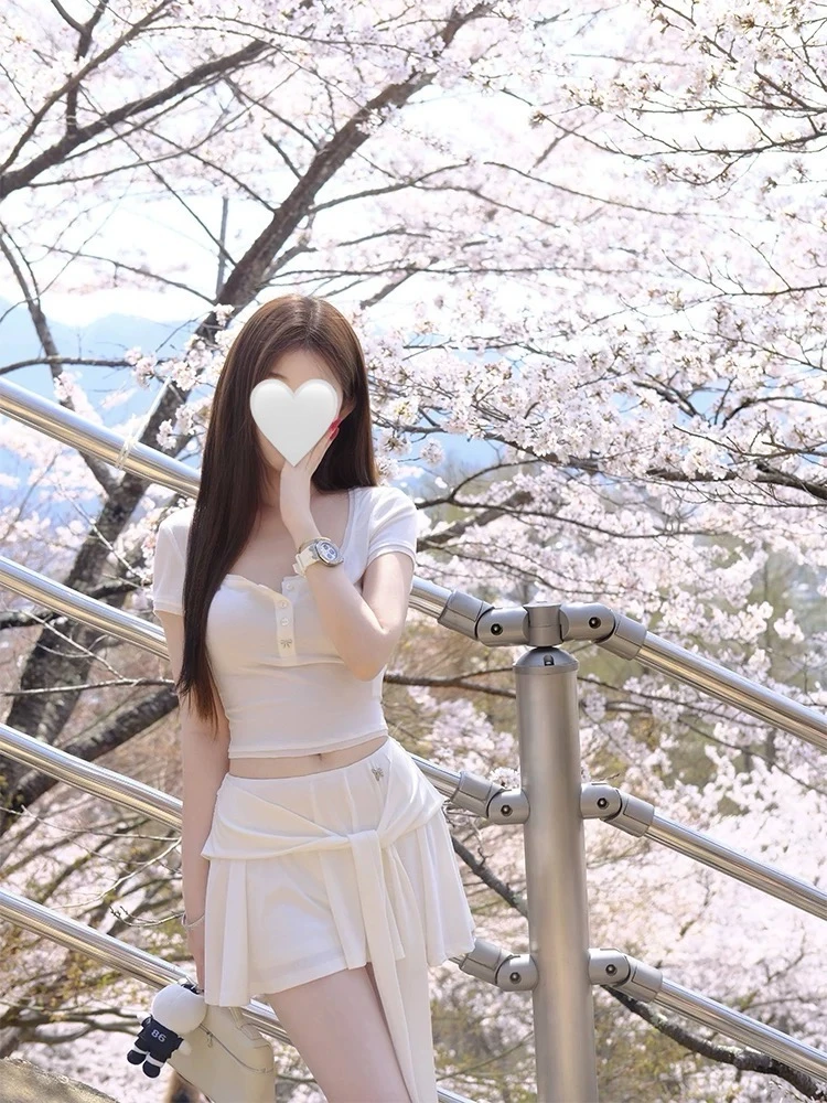 梦梦 MENGMENG｛奶皮随心配 新款纯欲大U领短袖t恤绑带裙裤套装}