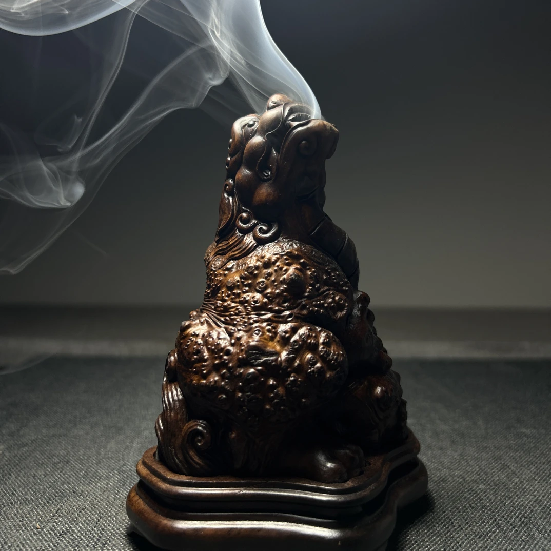 黄杨木留疤做旧貔貅香炉摆件手工