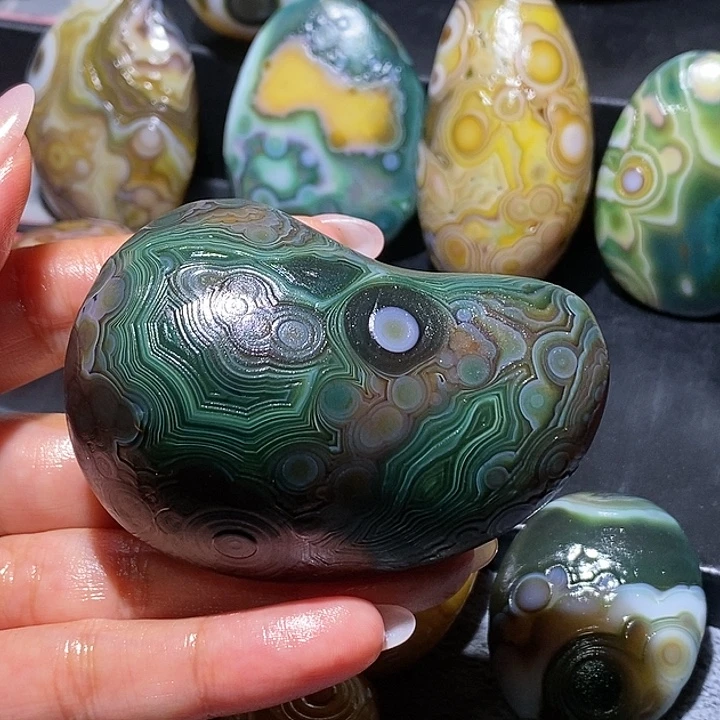 玛瑙/玉髓未镶嵌珠宝奇石61