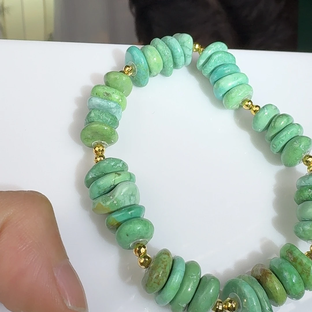 绿松石18K金镶嵌挂件